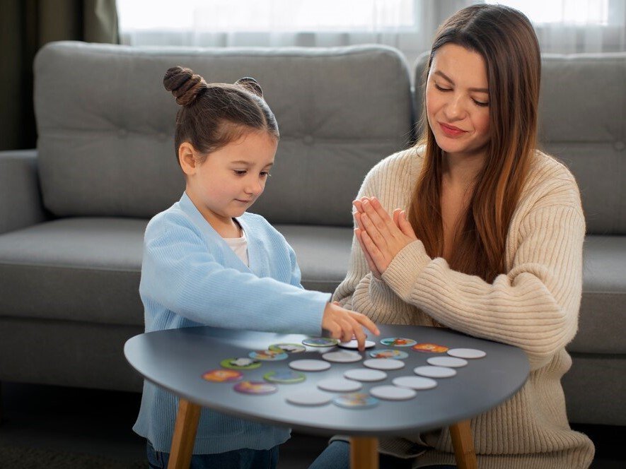 Illustration accompanying Supporting Executive Functioning Skills in Autistic Individuals